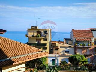 Appartamento in vendita a giardini-naxos via pancrazio de pasquale, 3