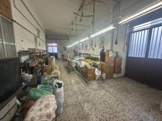 Magazzino in affitto a napoli via cupa vicinale dell' arco