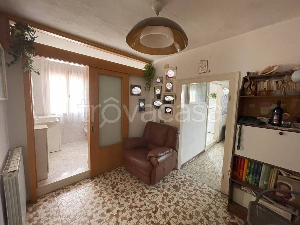 immagine annuncio 1 di 8
