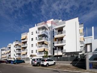 Appartamento in vendita a bari strada del quadrifoglio, 26