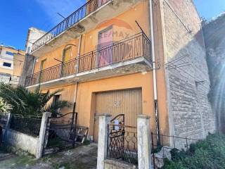 Casa indipendente in vendita a melilli via rudinì, 87