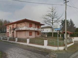 Villa in in vendita da privato a badia polesine via dei partigiani, 494