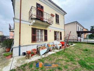 Villa in vendita a nizza monferrato via lombardia, 2