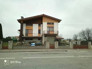 Villa in vendita a povoletto via e. di colloredo, 51