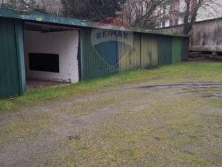 Garage in vendita a pavia via francesco orsi, 70