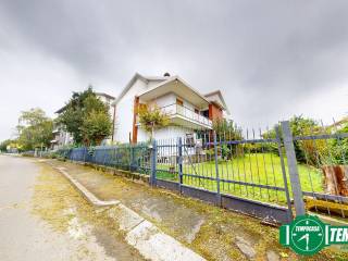 Villa bifamiliare in vendita a novi ligure via casteldragone 84