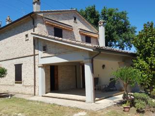 Casale in affitto a pesaro strada ponte della valle