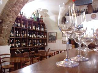 Enoteca/wine bar in in vendita da privato a itri via ripa, 5