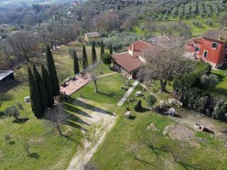 Villa in vendita a poggio mirteto via provinciale tancia