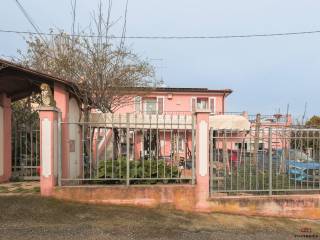 Casa indipendente in vendita a misano adriatico via casone