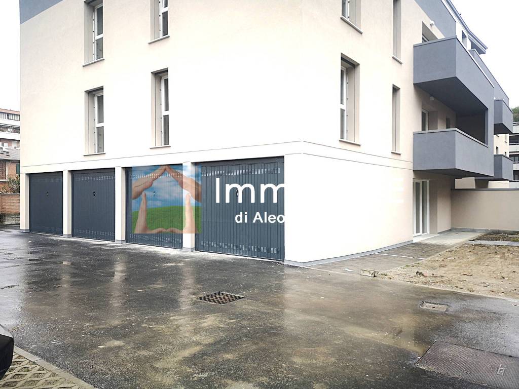 appartamento in vendita a Reggio nell'Emilia in zona Città Storica