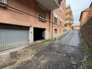 Garage in vendita a nepi via etruria, 17