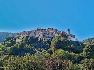 Appartamento in vendita ad ameglia via cavour s.n.c.