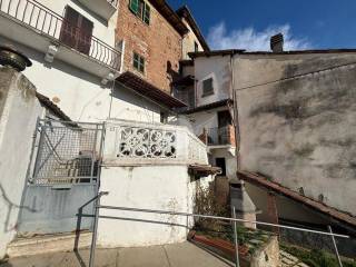 Casa indipendente in vendita a viarigi via luigi capitolo, 13