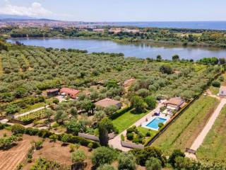 Villa in vendita ad alghero strada vicinale la rucchetta, 26