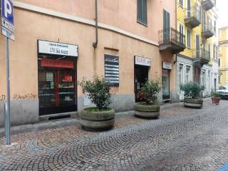 Cartoleria in vendita a biella via palazzo di giustizia, 17