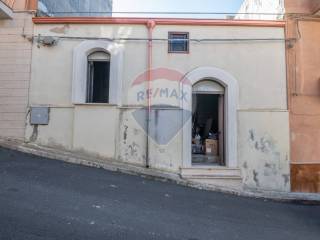 Casa indipendente in vendita a pachino via ciro menotti, 120