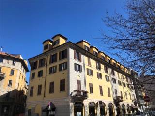 Appartamento in affitto a milano via strada della carità, 2