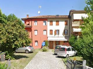 Casa indipendente in vendita a conegliano via giacomo dina