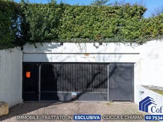 Garage in affitto a segrate nona strada, torre 7