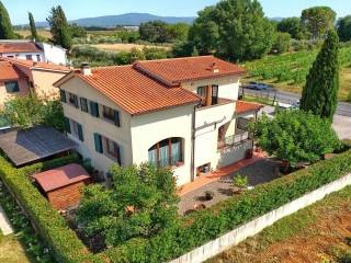 Villa bifamiliare in vendita a colle di val d'elsa strada provinciale colligiana