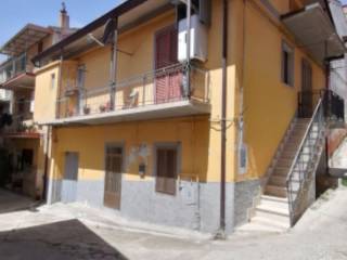 Appartamento all'asta a roccabernarda via della repubblica