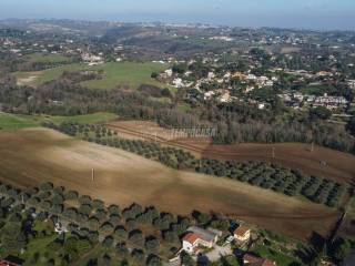 Terreno agricolo in vendita a sacrofano via monte cannelliere