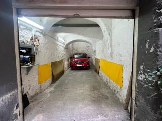 Garage in vendita a napoli vicoletto ecce homo, 9