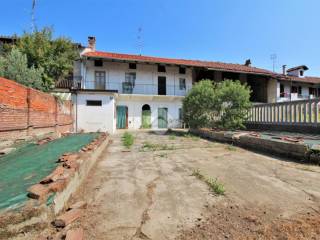 Casa indipendente in vendita a saluggia via livorno, 26