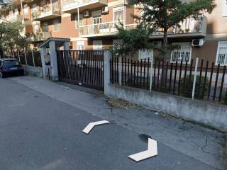 Garage in affitto a catania via concetto marchesi, 3