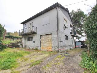 Casa indipendente in vendita a falconara marittima via guglielmo marconi