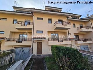 Villa a schiera in in vendita da privato a pizzoli via dell'aquila