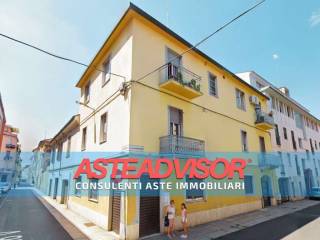 Appartamento all'asta ad alessandria via gerolamo savonarola, 77