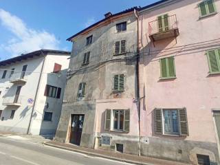 Casa indipendente in vendita a carrù vicolo catterina calleri, 2