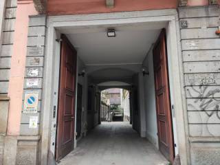 Garage in affitto a milano viale monte grappa, 4