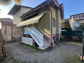 Casa indipendente in affitto a candelo via moglia, 26