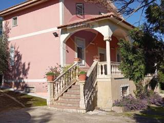 Villa in vendita a piazza armerina contrada gatta, snc