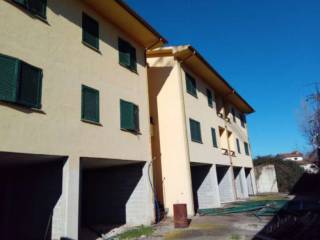 Intero stabile all'asta a campagnatico strada comunale cantinelle-pian della pila