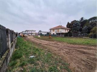 Terreno residenziale in vendita a cirimido via achille grandi