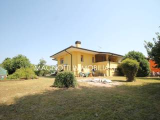 Villa in vendita a povoletto via coren