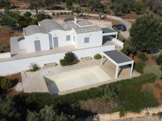 Villa in vendita a ostuni contrada donnagnora