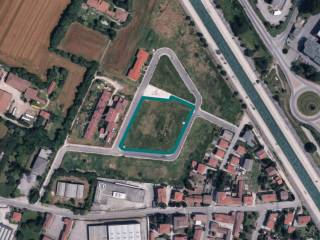 Terreno residenziale in vendita a bagnolo san vito via camillo benso di cavour