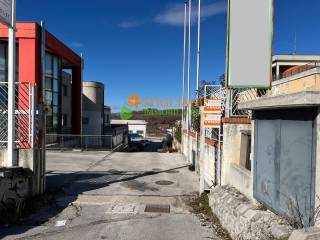 Negozio in affitto a campobasso zona industriale