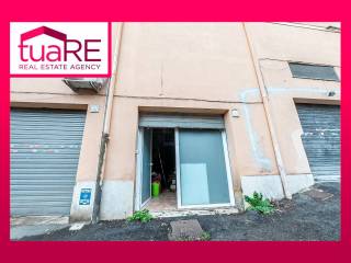 Garage in vendita a roma borgo san lazzaro