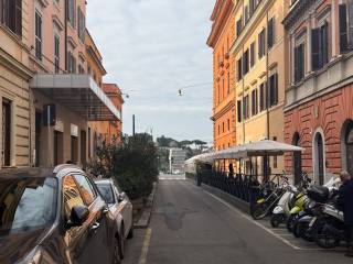 Laboratorio in vendita a roma via capo d'africa