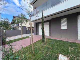 Appartamento in vendita a riccione viale cervia, 7