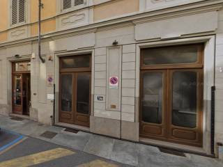 Posto auto in affitto a torino via della rocca, 24