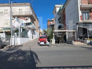 Appartamento in vendita a bacoli via fusaro, 00