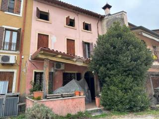 Rustico in vendita a bussolengo piazzetta donatori di sangue