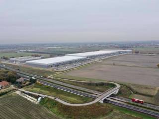 Magazzino in affitto a vigasio via carbonara